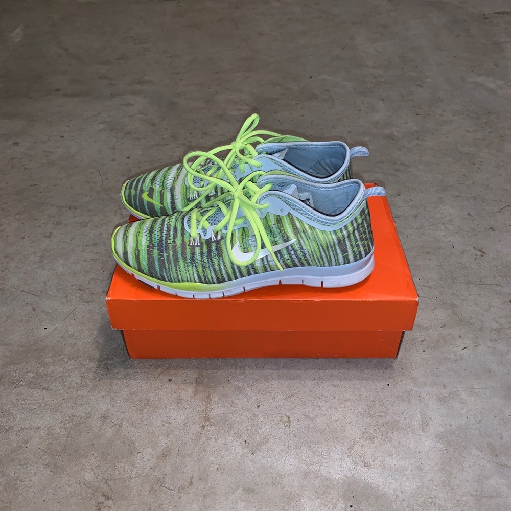 Nike 7.5✨✨